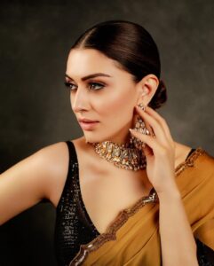 Hansika Motwani (ஹன்சிகா மோத்வானி)
